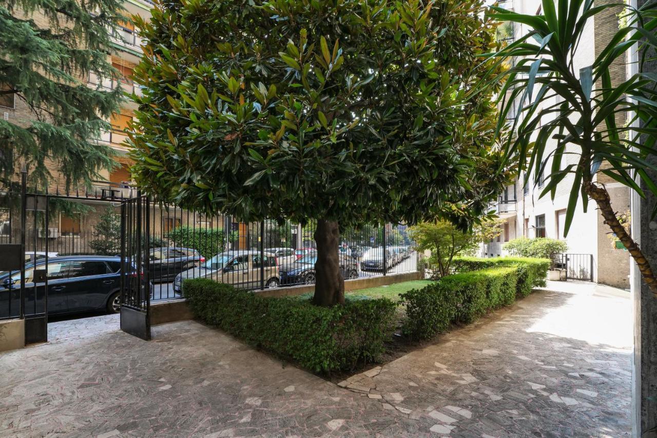 Primopiano - Carlone Apartment Милано Екстериор снимка