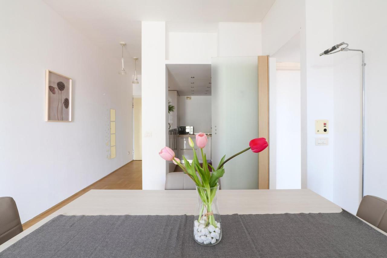 Primopiano - Carlone Apartment Милано Екстериор снимка